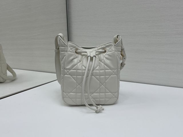 Dior original lambskin Small D-motion bag M2851 white