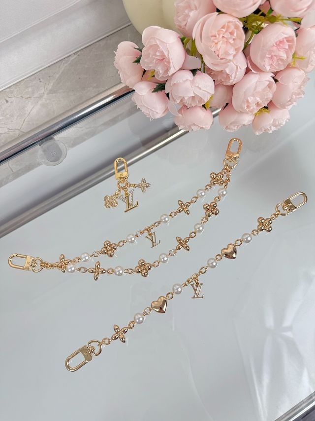 Louis vuitton original monogram canvas charm GI1159