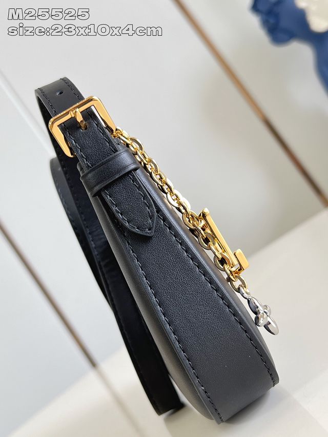 Louis vuitton original calfskin pochette LV bloom M25525 black