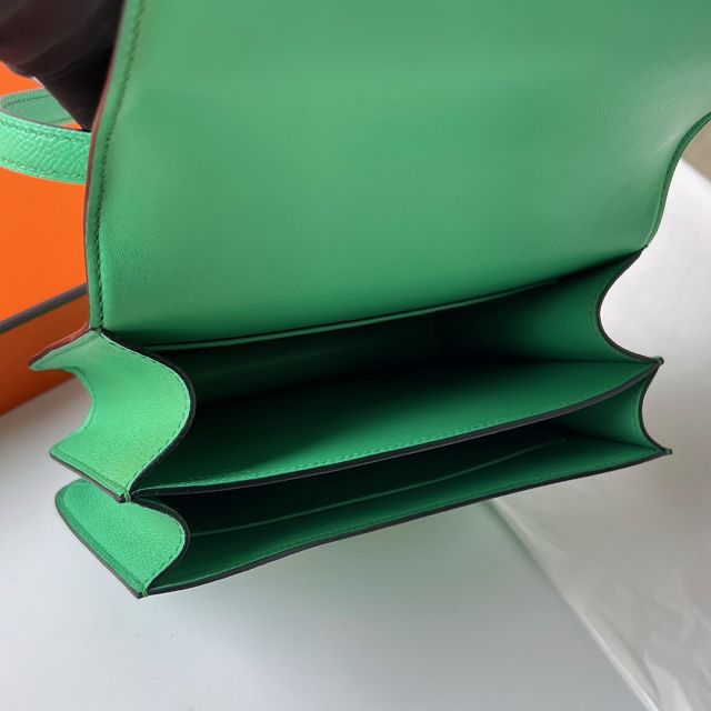 Hermes original epsom leather small constance bag C019 vert comics