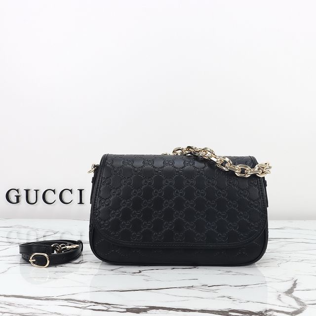 GG original calfskin emblem medium shoulder bag 848882 black