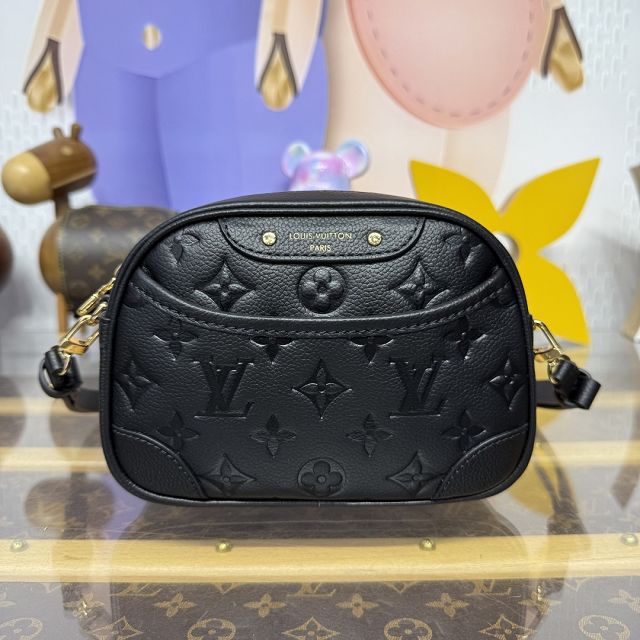Louis vuitton original calfskin tiny camera bag M25518 black