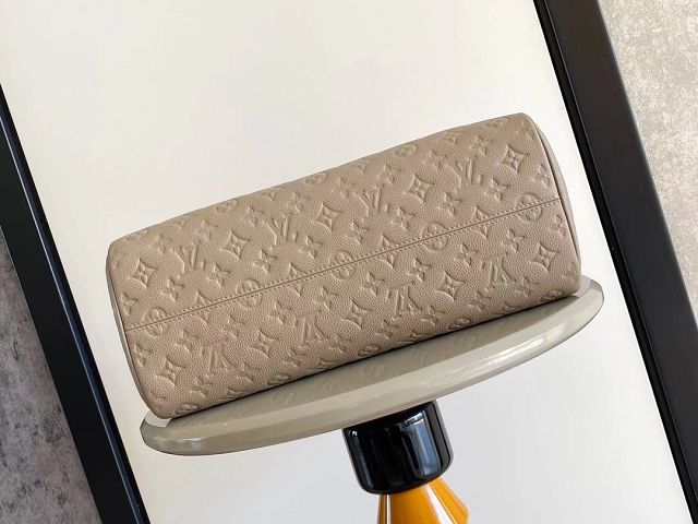 Louis vuitton original calfskin avenue MM handbag M25575 grey