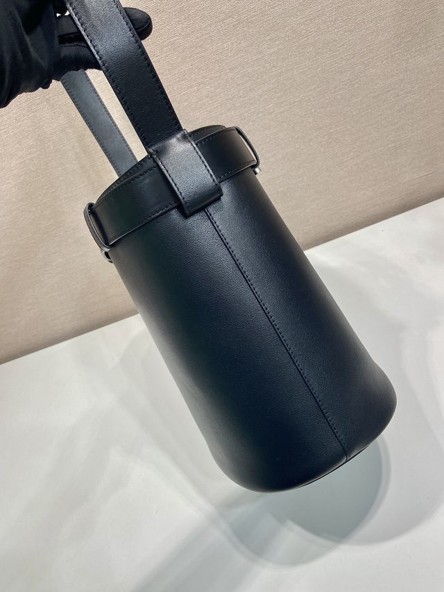 Prada original  calfskin bucket bag with belt 1BE085 black