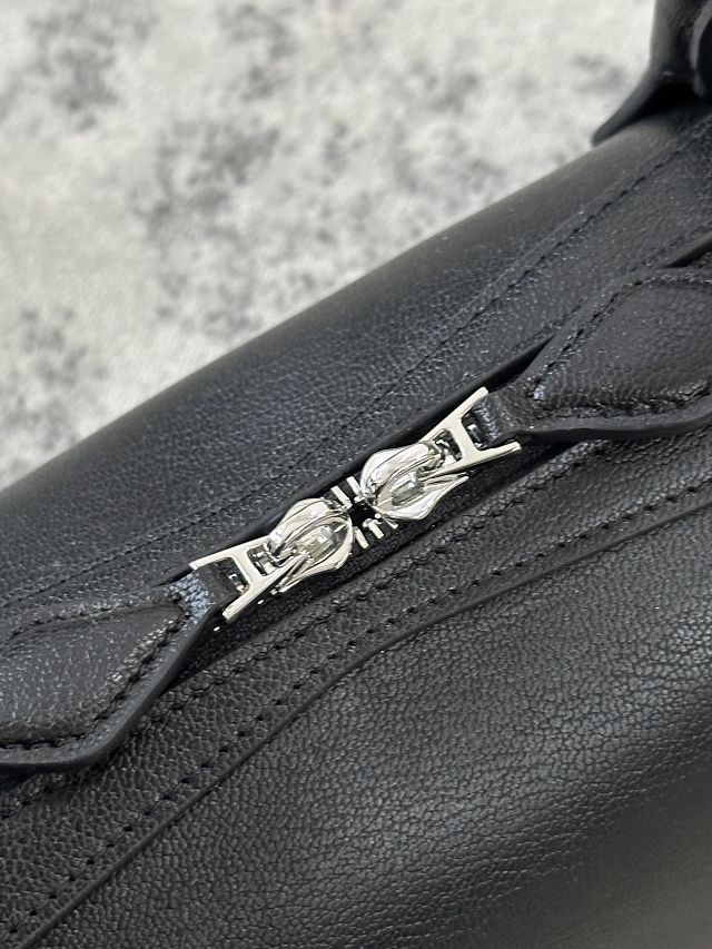 Alaia original lambskin le teckel medium bag AL0024 black