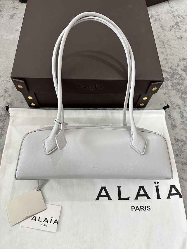 Alaia original lambskin le teckel medium bag AL0024 light grey	