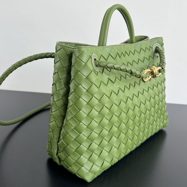 BV original lambskin small andiamo 743568 matcha