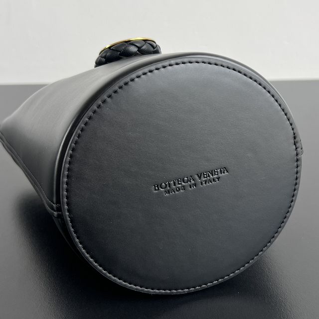 BV original calfskin small liberta bucket bag 815244 black