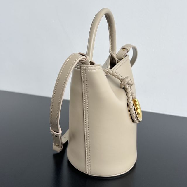 BV original calfskin small liberta bucket bag 815244 ecru