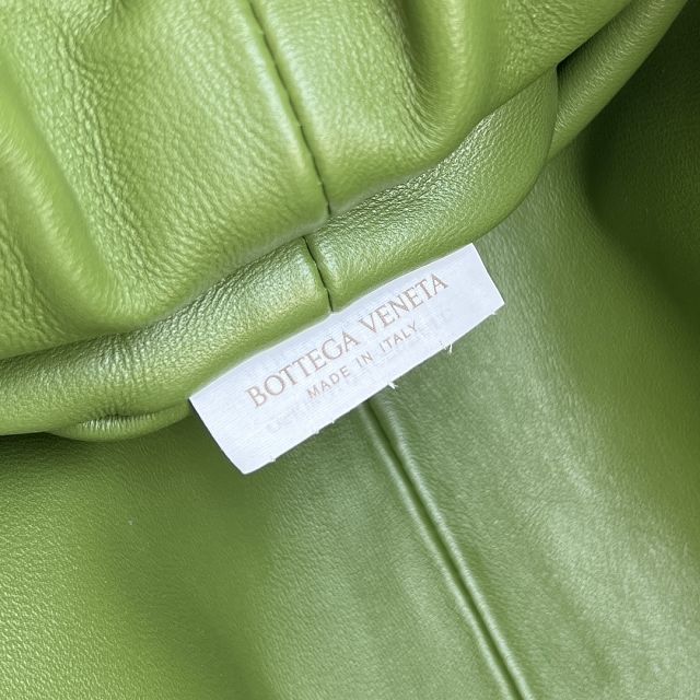 BV original lambskin medium lauren 1980 clutch 785807 matcha