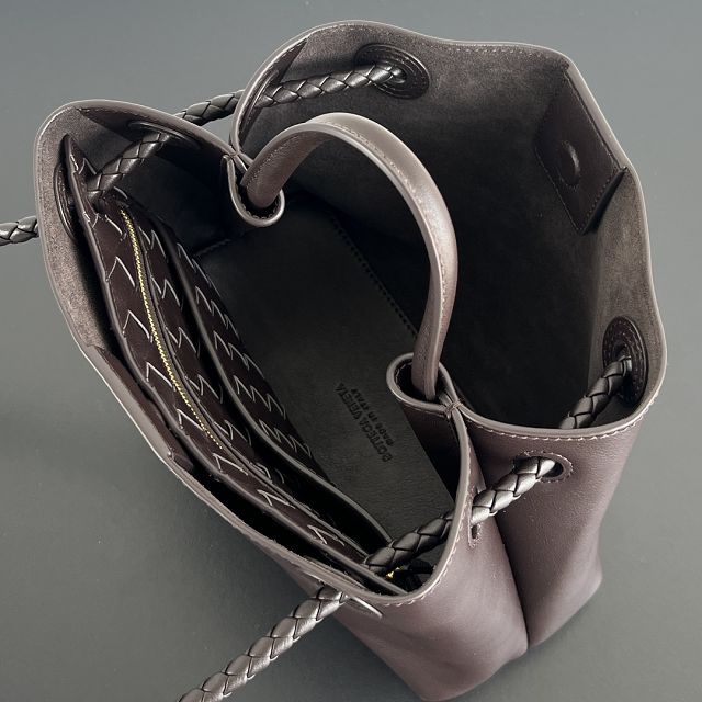 BV original calfskin small andiamo bag 810213 fondant