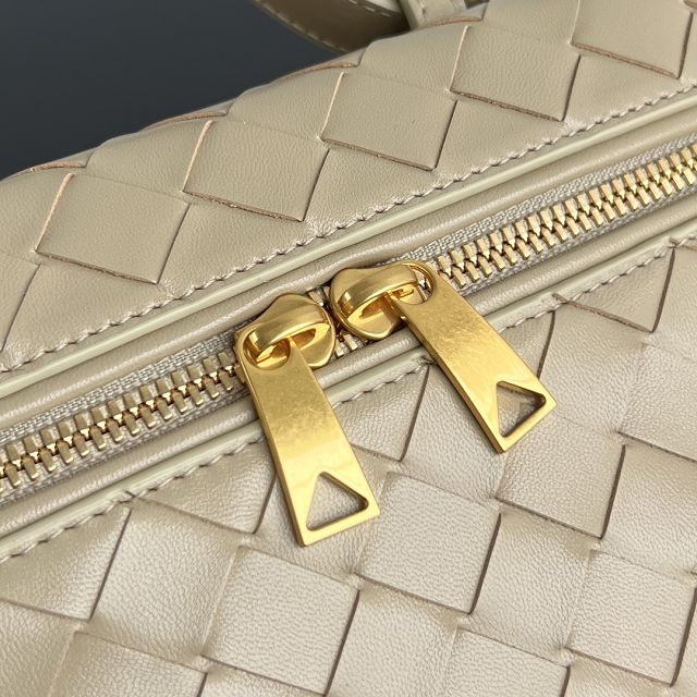 BV original calfskin bang bang vanity case 789109 porridge