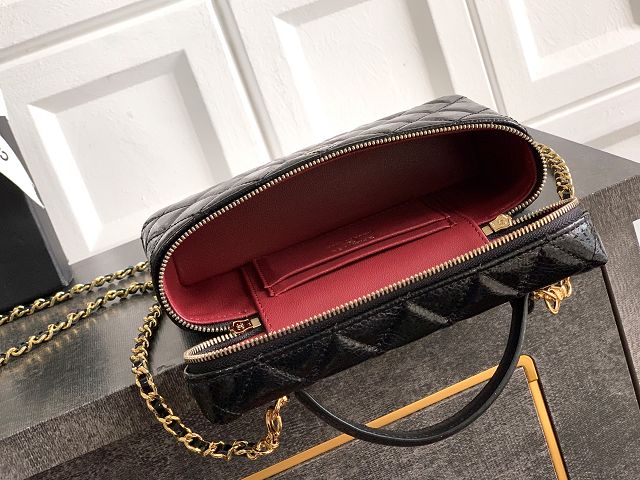CC original patent calfskin vanity with chain AP4385 black