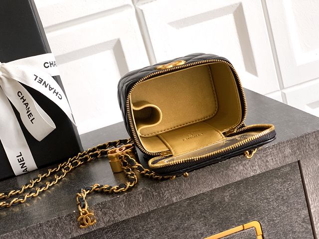 CC original lambskin small vanity with chain AP3937 black