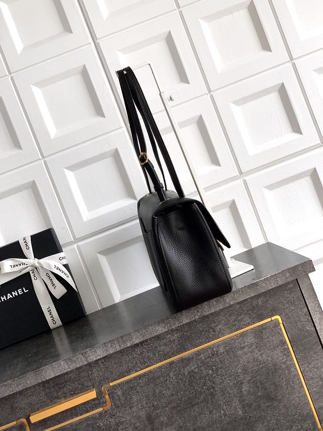 CC grained calfskin maxi flap bag AS6231 black