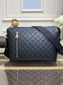 Louis vuitton original calfskin discovery messenger bag N42417 black