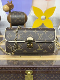 Louis vuitton original monogram canvas pochette camille M13566